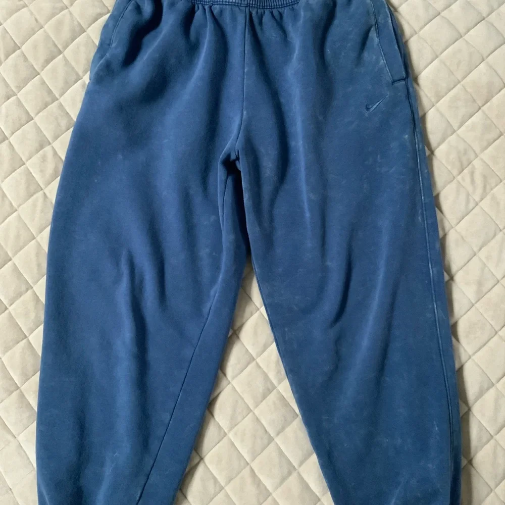 Nike Kids Mystic Navy Fleece Basketball Set - Picture 3 of 5